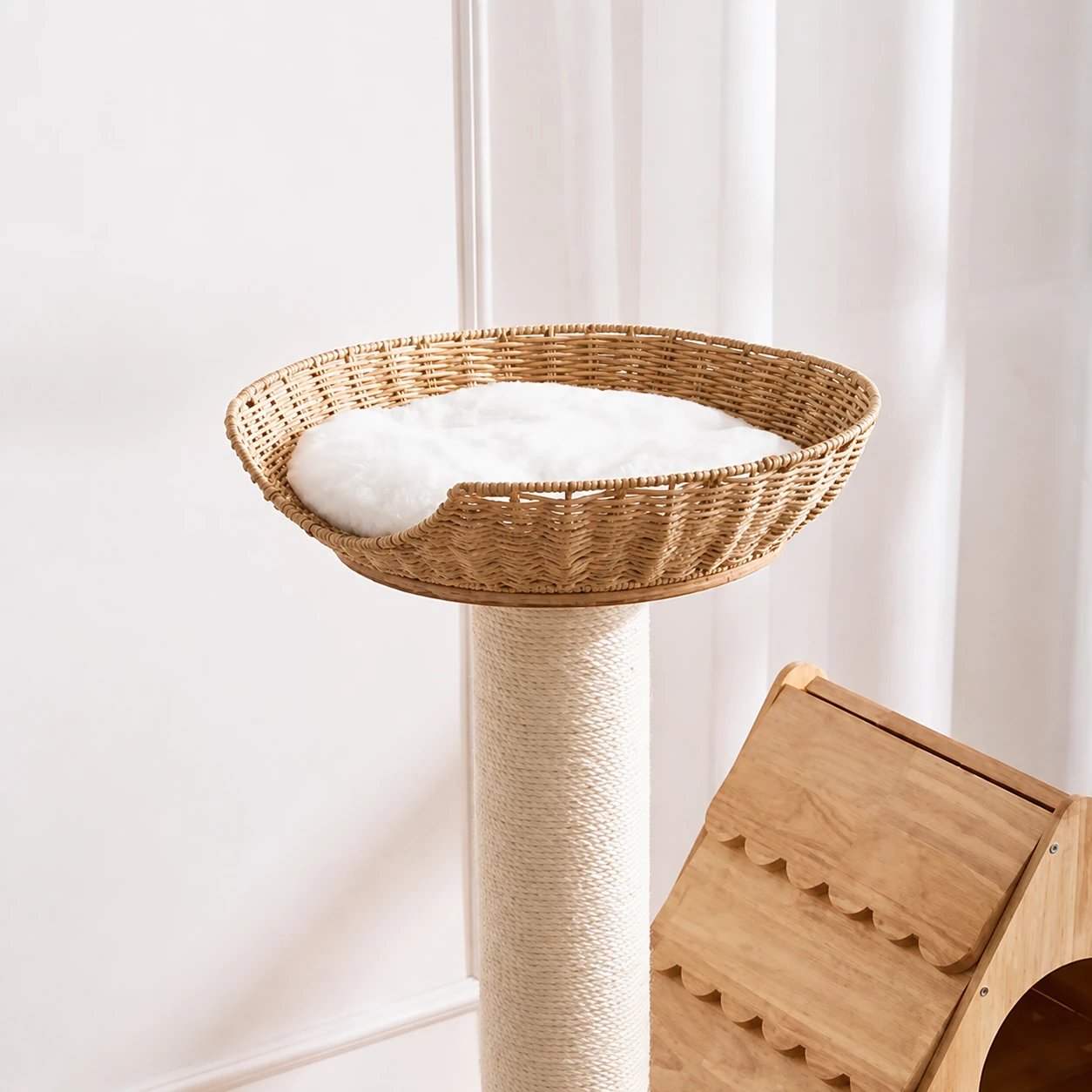 House-Style Cat Tree with Basket and Clear Bowl YTP-2-00045