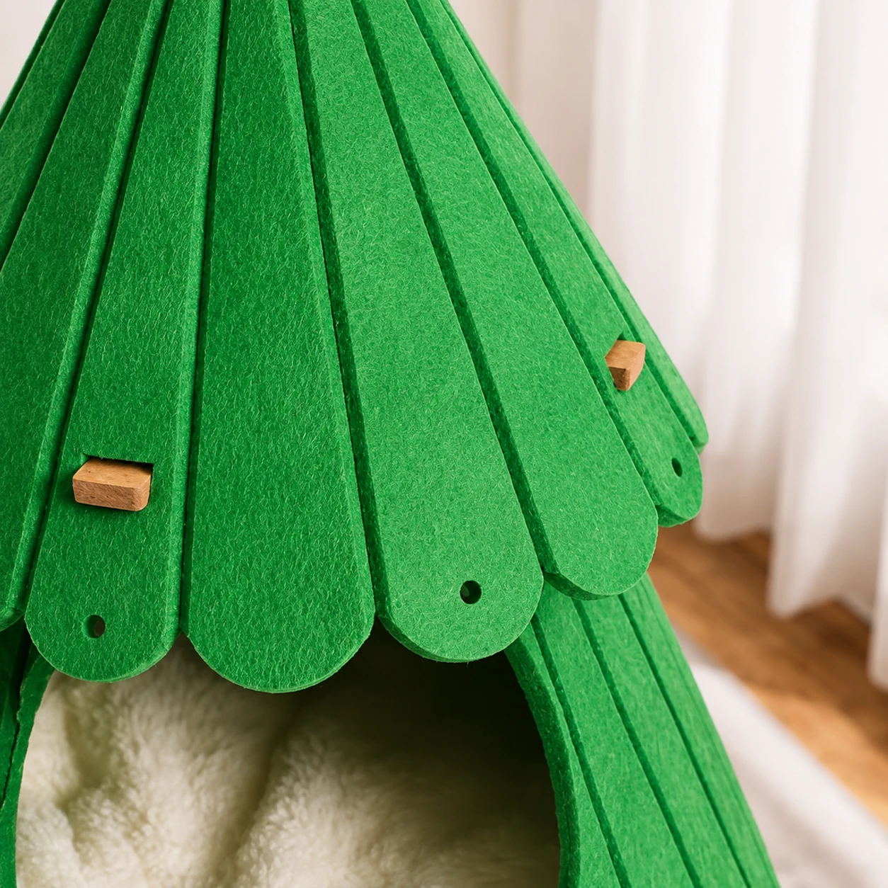 Christmas Tree Cat Tree YTP-2-00048