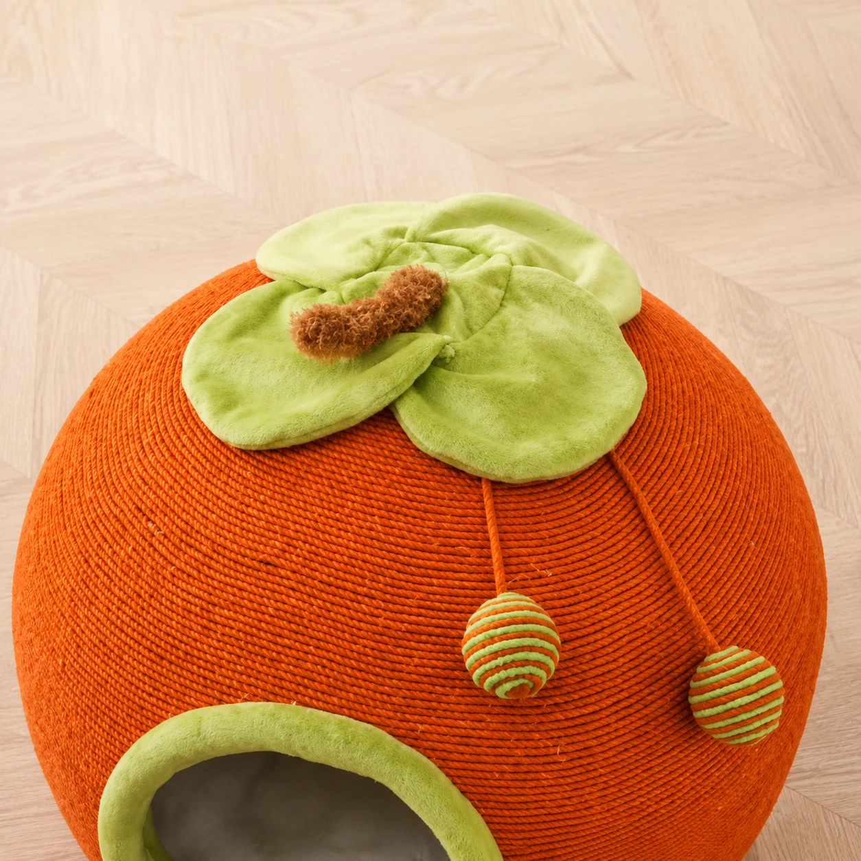 Persimmon-Shaped Round Cat Bed YTP-2-00055